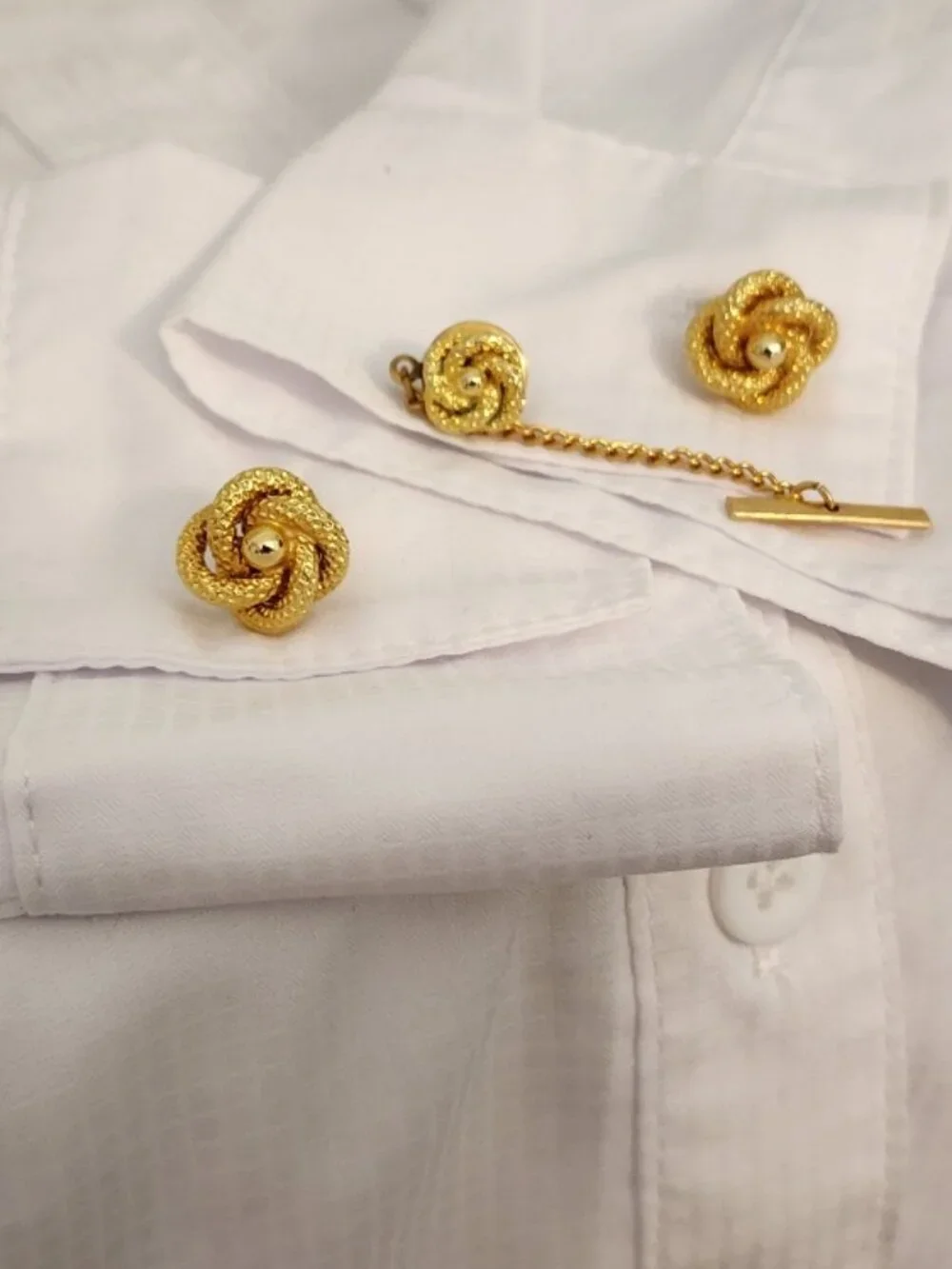 Vintage Simmons 12KT Gold-Filled Knot Cufflinks and Tie Tack Set